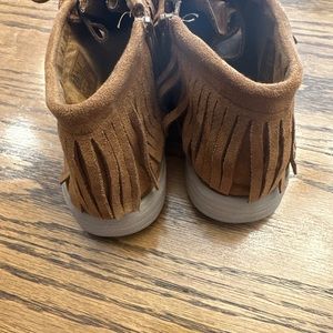 Outwoods moccasins size 7